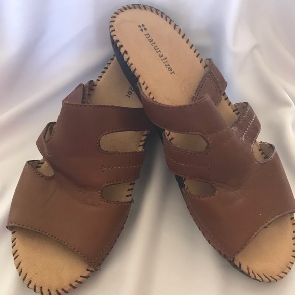 serene comfort slides by naturalizer